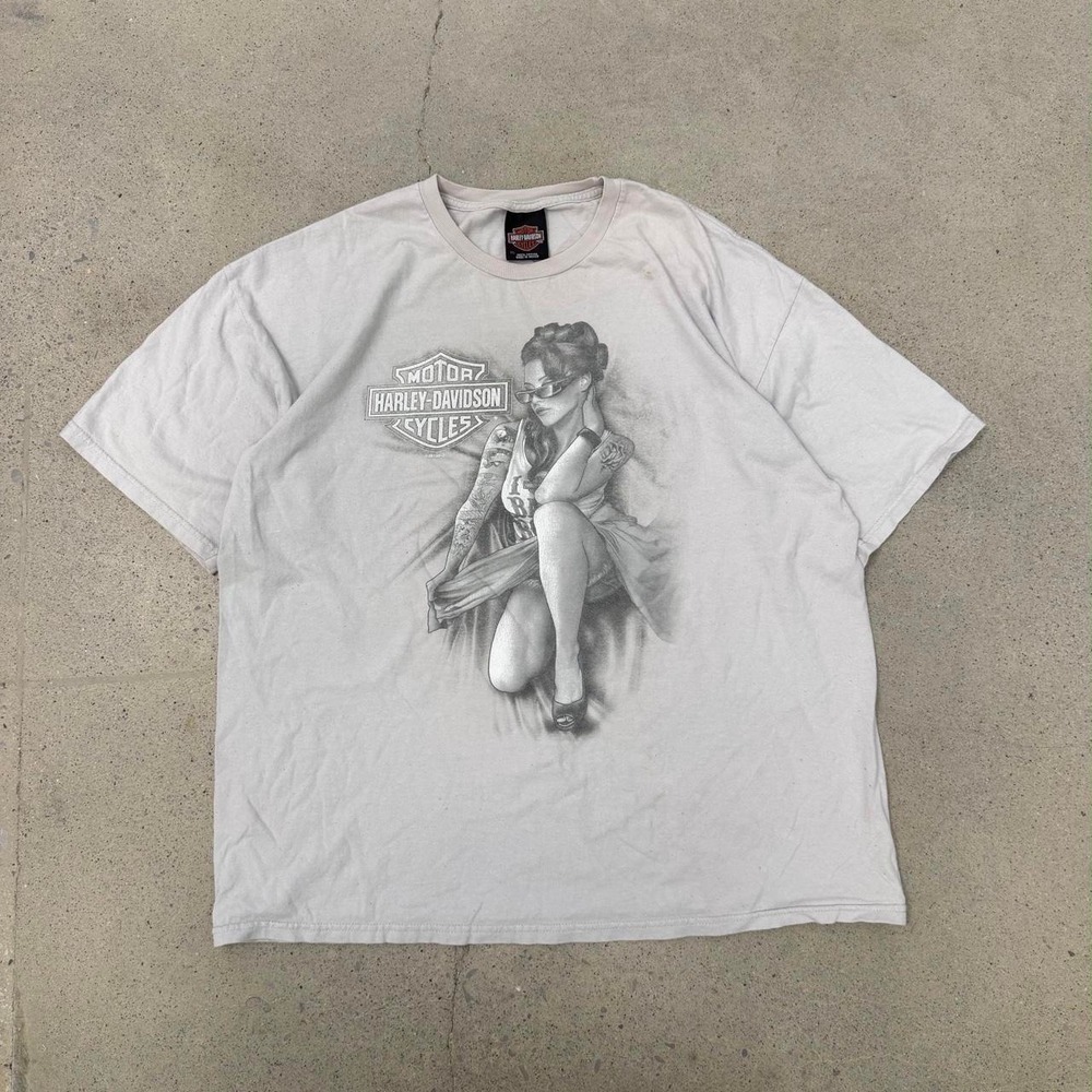 Vintage Harley Davidson Pinup Girl Double Sided Y2K T-Shirt (Size XL)